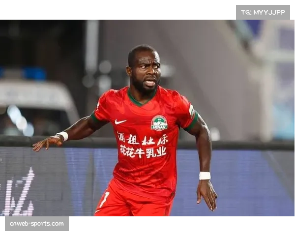 大连英博官宣阿奇姆彭加盟，加纳前锋中国赛场总出场达211次贡献71球